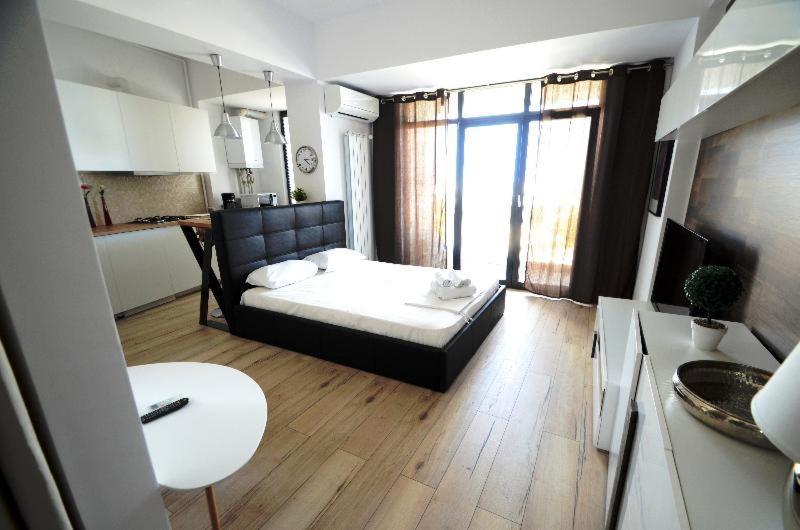 Uptown Residence Apartments Βουκουρέστι Δωμάτιο φωτογραφία